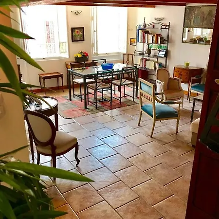La Maison Du Clocher Ceyreste